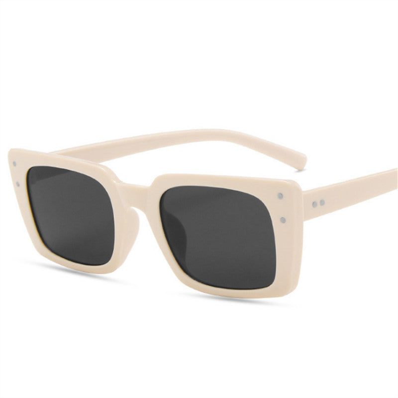 Trendy Retro Frame Sunglasses