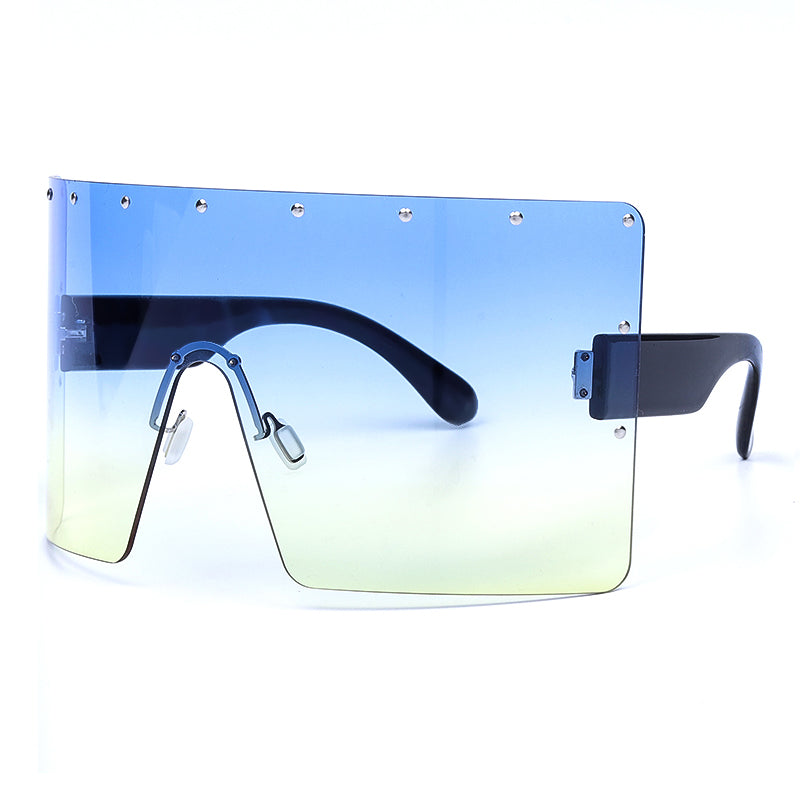 Oversized Rivet Fashion Sunglasses